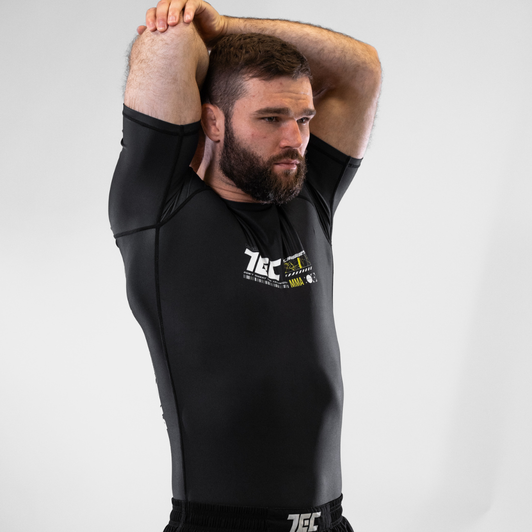 Artistry Rash Guard